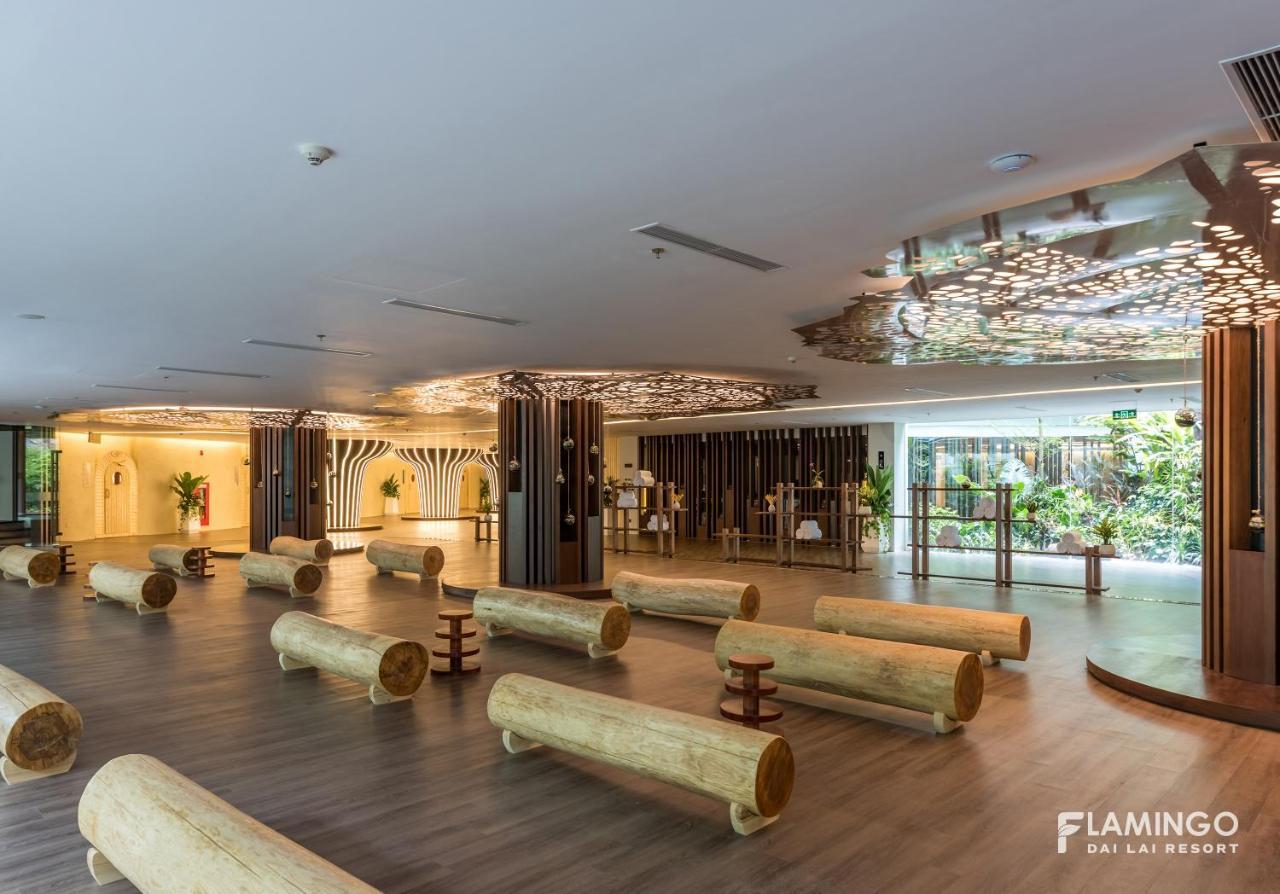Flamingos Dai Lai Resort - Luxury Ngoc Quang ภายนอก รูปภาพ
